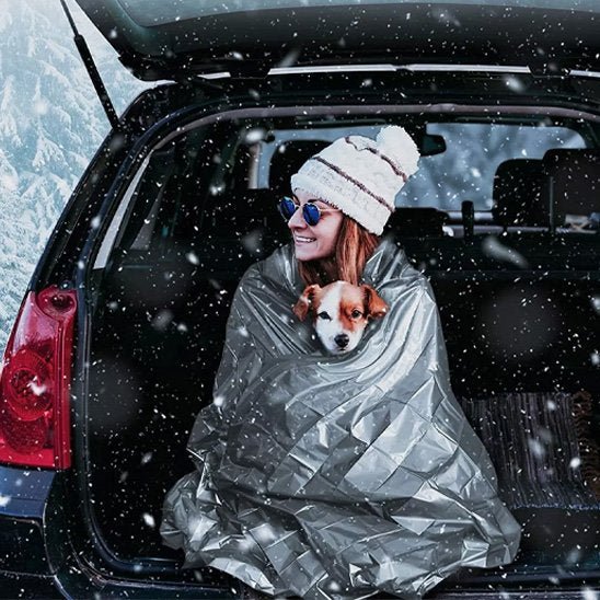 Couverture de Survie | Ultra-Compacte & Imperméable - Automobile4roues.com