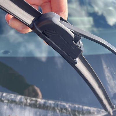 Essuie-Glaces Voiture Haute Performance | 3 Tailles - Automobile4roues.com