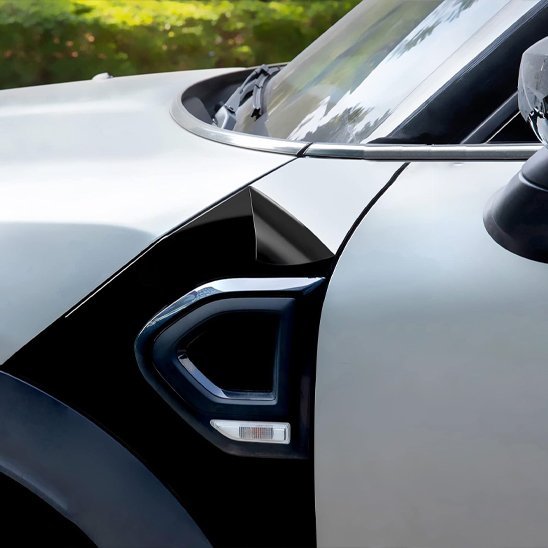 Film Covering Voiture Noir Miroir | Finition Ultra-Réfléchissante - Automobile4roues.com