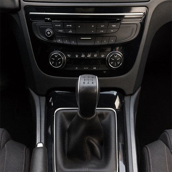 Pommeau de Vitesse | Bi-Matière Cuir Noir & Insert Argent - Automobile4roues.com