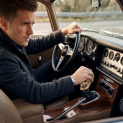 Pommeau de Vitesse Tête de Mort | Design Skull Ergonomique - Automobile4roues.com